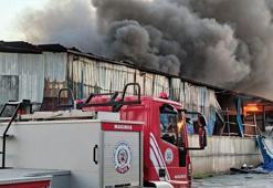 Geri dönüşüm tesisinin kağıt deposunda yangın çıktı!