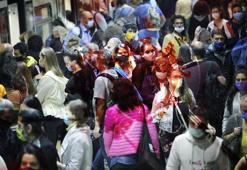 DSÖ: COVID-19 vakalarında dünya genelinde artış yaşanıyor