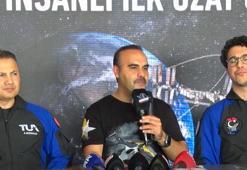 Türkiye’nin ilk uzay yolcuları Alper Gezeravcı ve Tuva Cihangir Atasever TEKNOFEST’te merak edilenleri cevapladı