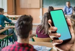 MEB'den kısıtlama geldi! Yeni eğitim yılı telefonsuz başlıyor