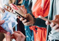 Bakan Kacır’dan gençlere vergisiz telefon duyurusu: Çok kısa zamanda açıklanır