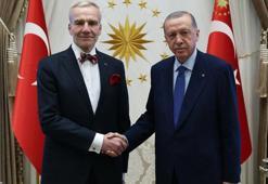 Büyükelçilerden Cumhurbaşkanı Erdoğan'a güven mektubu