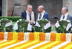 Cumhurbaşkanı Erdoğan, Gandhi'nin anıt mezarını ziyaret etti
