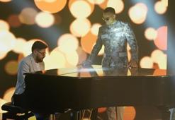 Grammy ödüllü Mohombi ile genç piyano sanatçısını buluşturan düet