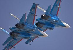 Karadeniz'de kıyametin kıyısından dönüldü! Rus Su-27 savaş uçağından İngiliz keşif uçağına füze...