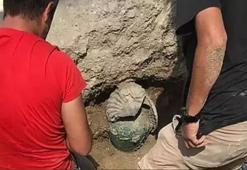 Anavarza Antik Kenti'nde hazine bulundu! Ağzı deri ile kapalı küp heyecan yarattı...