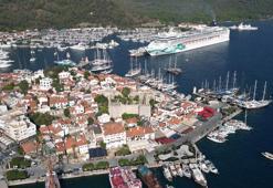 Marmaris’te turist sayısındaki artış ve sezonun uzaması turizmi olumlu etkiledi