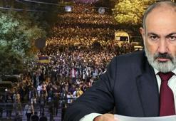 Karabağ zaferi Ermenileri çıldırttı! Protestocular Paşinyan'a rest çekti: Tüm Ermenistan felç olacak