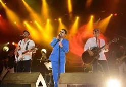 Kuruçeşme Açıkhava'da Yaşar rüzgarı!