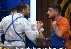Barış ve Barbaros gerilimi temaslı kavgaya dönüştü! 5 Ekim MasterChef All Star'da kim diskalifiye oldu?