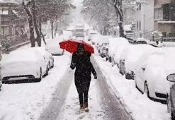 Bu yıl İstanbul'a kar ne zaman yağacak? İlk kar yağışı için tarih verildi! 2023 kışı o gün başlıyor!