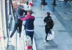 Sultangazi'de eşini taciz eden şüpheliye saldırdı! Sokak ortasında dövdü
