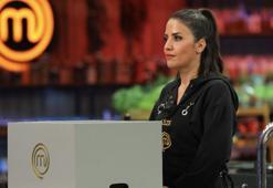 Azize Alican'ı ispiyonladı, özrü Kıvanç diledi! MasterChef All Star'da Azize uzatmaları oynuyor!