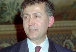 Ahmet Taner Kışlalı kimdir? Ahmet Taner Kışlalı’nın ölümü nasıl oldu, babası ve eşi kimdir?