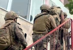 İzmir'de FETÖ operasyonu! Çok sayıda gözaltı var