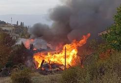Kastamonu'da köyde yangın felaketi! 40 ev ve ahır alevlere teslim oldu