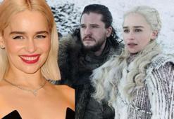 Game of Thrones yıldızı Emilia Clarke: “Ölmekten değil, kovulmaktan korkuyordum”