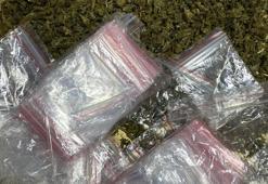 Cinayet hükümlüsü firari polisin adım adım takibiyle yakalandı