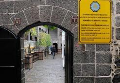 Dengbej Evi günde bin turistin akınına uğruyor! Binlerce yıllık geleneği ilk defa duyan şaşkınlığını gizleyemiyor