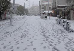 Kar yağışı İstanbul’a ne zaman gelecek? İstanbul’a kar yağacak mı 2023-2024, 2 hafta sonra kar yağacak mı, La Nina kışı geldi mi?