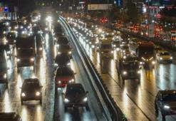İstanbul'da yağmur trafiği! Yüzde 89'a ulaştı