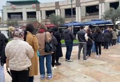 İndirimi duyan AVM'lere koştu!  Uzun kuyruklar oluştu