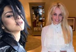 Merve Boluğur son pozuyla Britney Spears'a benzetildi!