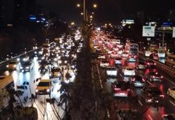 Yağmur, fırtına İstanbul trafiğini felç etti! Yoğunluk yüzde 90'a ulaştı