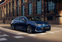 Toyota Corolla indirimin çılgınlığını 2023'ün sonunda yaptı! Bu fiyatı kimse beklemiyordu