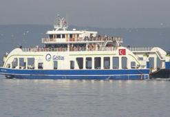 Bozcaada ve Gökçeada feribot seferlerine fırtına engeli