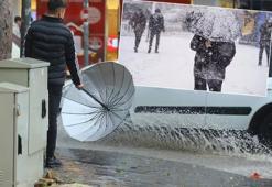 Kar yağışı Trakya'ya kadar geldi! İstanbul'a hafta sonu 48 saat  şakır şakır yağmur geliyor:  Meteoroloji saatleri verdi!