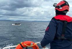 Yunanistan'ın geri ittiği 42 kaçak göçmen kurtarıldı