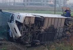 Çanakkale’de servis otobüsü devrildi: 5 yaralı