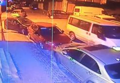 Bahçelievler'de yüz yüze geldiği hırsızları paspas sopası ile kovaladı