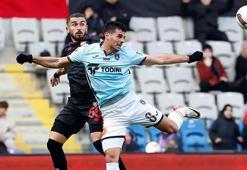Başakşehir tek golle turladı! Josef de Souza siftah yaptı