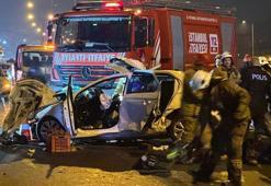 Makas atan araç yol kenarındaki dampere çarptı: 1 ölü, 2 yaralı