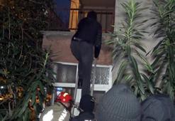 Avcılar'da emekli öğretmenin cansız bedeni çöp evinde bulundu