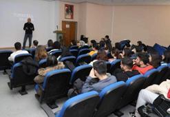 Sektör Kampüste programında dersler devam ediyor