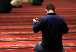 Recep ayı 15. gece namazı nasıl kılınır? Recep ayı 30 rekat namazına nasıl niyet edilir? Recep ayı zikirleri ve tesbihleri