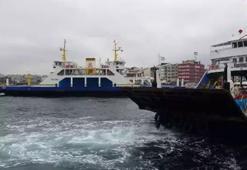 Bozcaada ve Gökçeada'ya fırtına nedeniyle tüm feribot seferleri iptal edildi