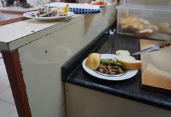 7 saniyede pişiyor, porsiyonu 120 liradan satılıyor