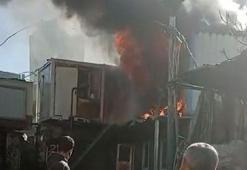 Maltepe'de geri dönüşüm tesisinde işçilerin kaldığı konternerde yangın