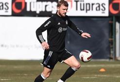 Beşiktaş'ın yeni defansı Joe Worrall ilk antrenmanına çıktı!