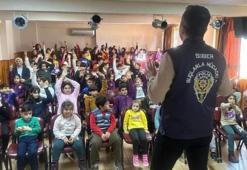 Siber Suçlarla Mücadele Şube Müdürlüğü'nden öğrencilere eğitim