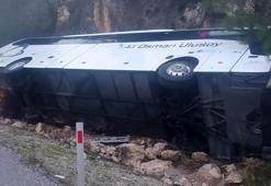 Yolcu otobüsü şarampole devrildi: 1'i ağır 20 yaralı