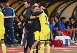 Aliağa sahasında rakibini 2-0 mağlup ederek zirve yarışını sürdürdü