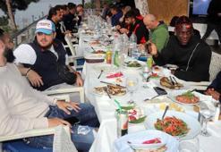 Antrenman sonrası keyifli vakit geçirdiler: Adana Demirsporlular ATDSK'da ağırlandı