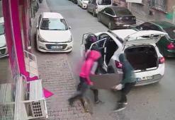 Hırsız çalmaya çalıştığı kasanın altında kaldı! O anlar güvenlik kamerasına yansıdı