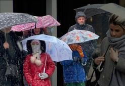 Yağmur sonrası lapa lapa kar yağacak! Sıcaklıklar eksiye düşüyor, İstanbul dahil birçok ilde alarm verildi