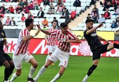 İstanbulspor'dan Antalyaspor deplasmanında müthiş geri dönüş!